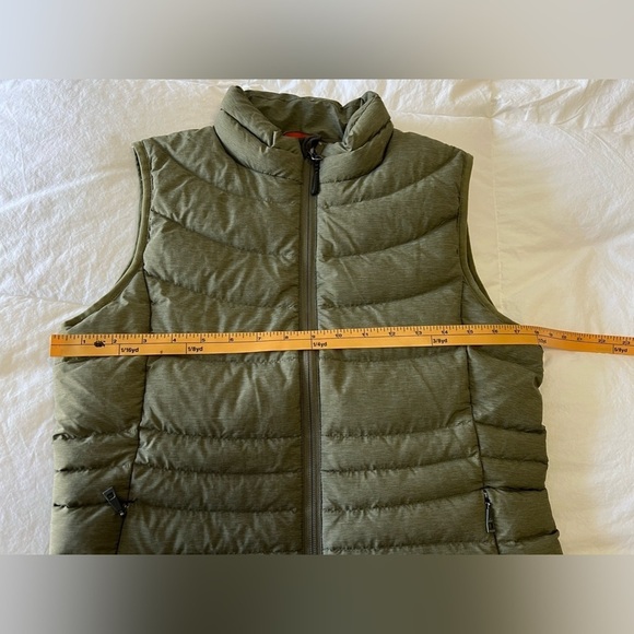 McKinley Gosford Puffer Vest Womens Size Small Outdoor Down Olive Green Zip. - Picture 6 of 8